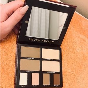 Kevyn Aucoin The Contour Book volume 2